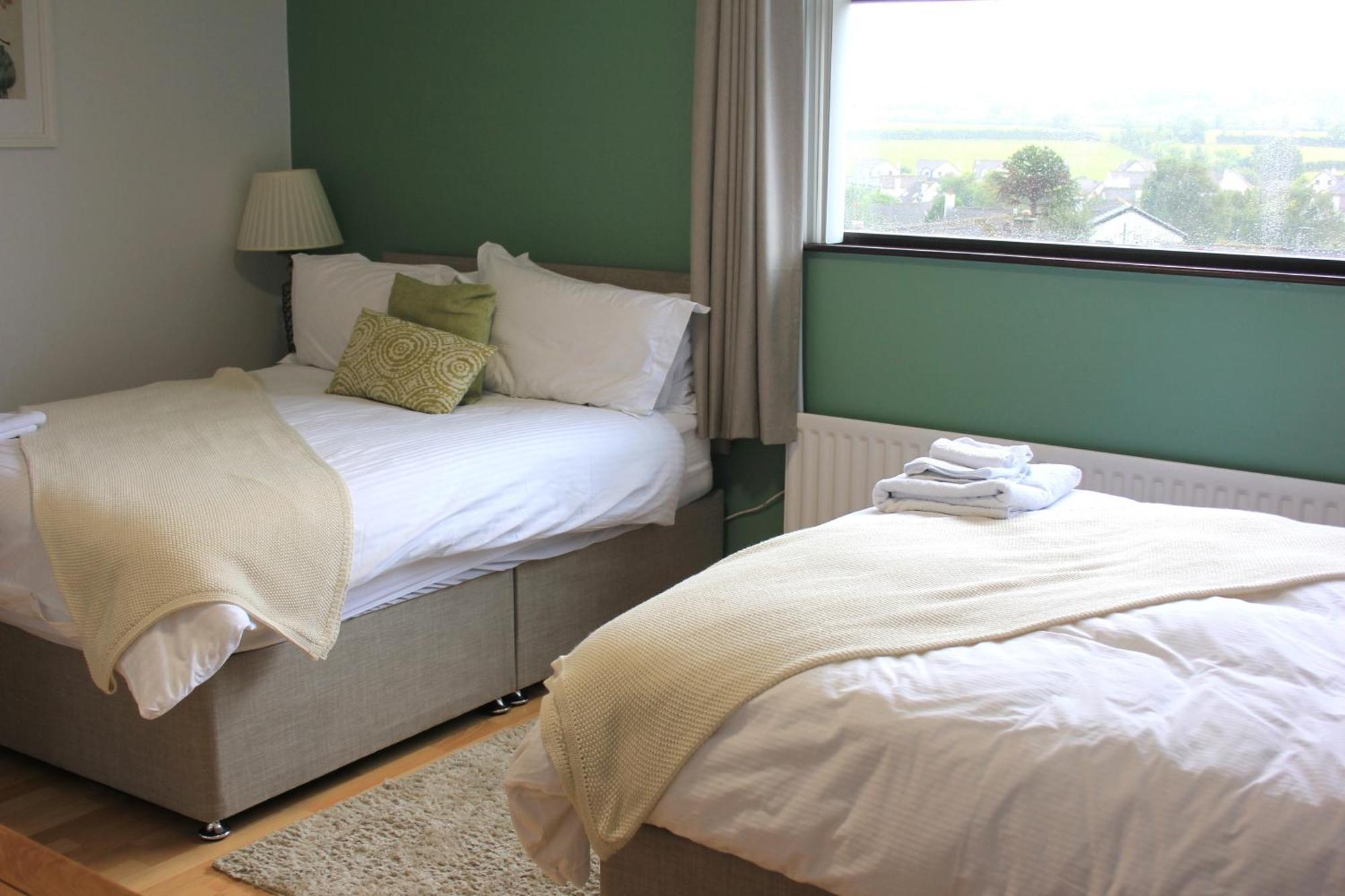 לארן Cairnview Bed And Breakfast מראה חיצוני תמונה